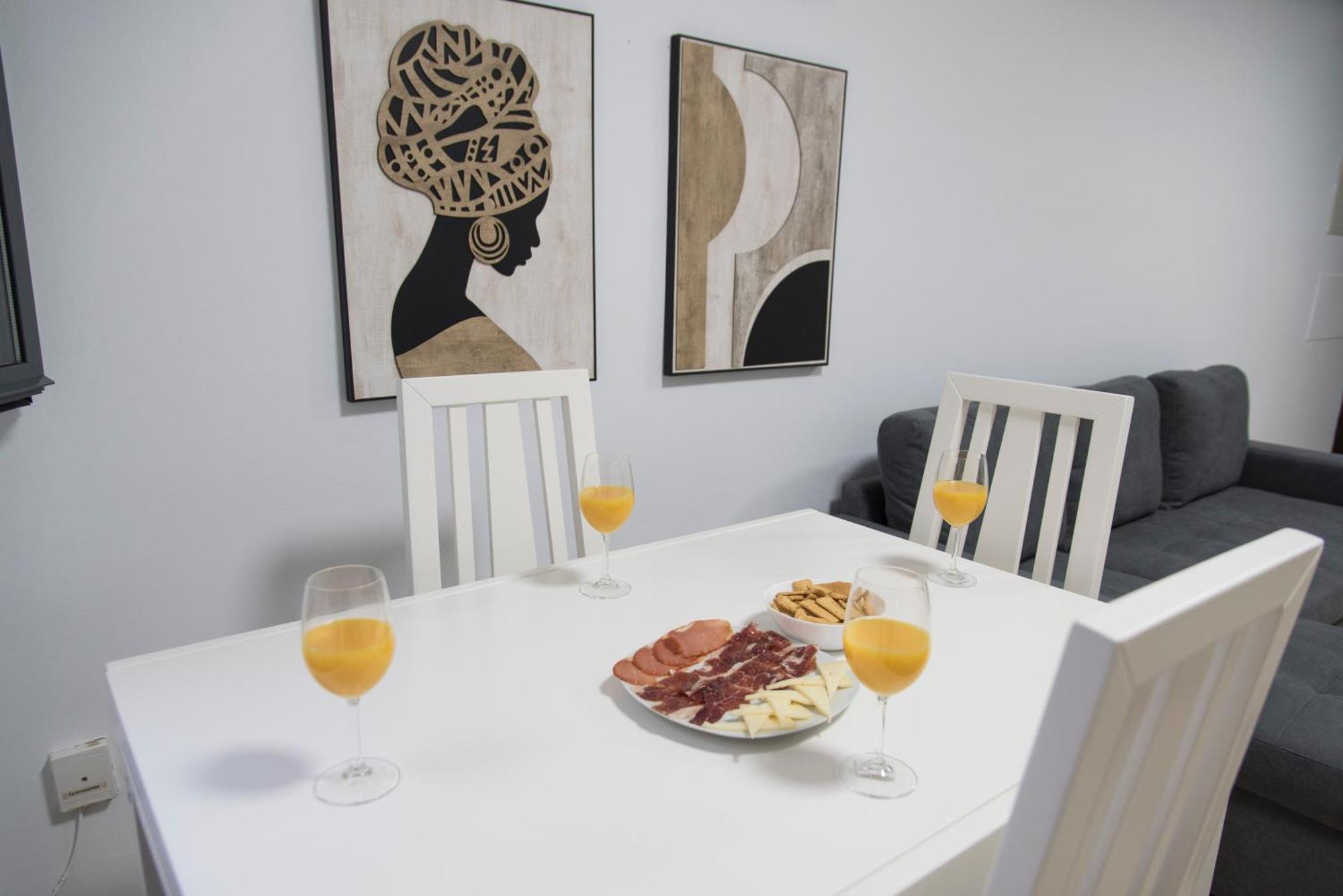 Nightinsevilla Teodosio Free Parking Екстериор снимка