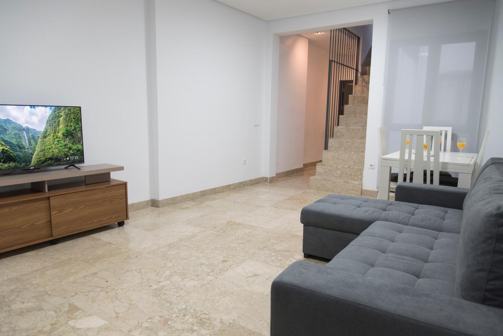 Nightinsevilla Teodosio Free Parking Екстериор снимка